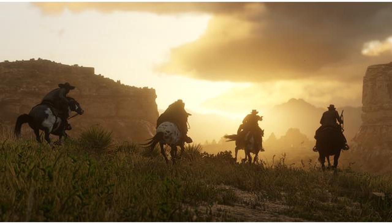Alt view image 9 of 13 - Red Dead Redemption 2 Ultimate Edition Xbox One [Digital Code]