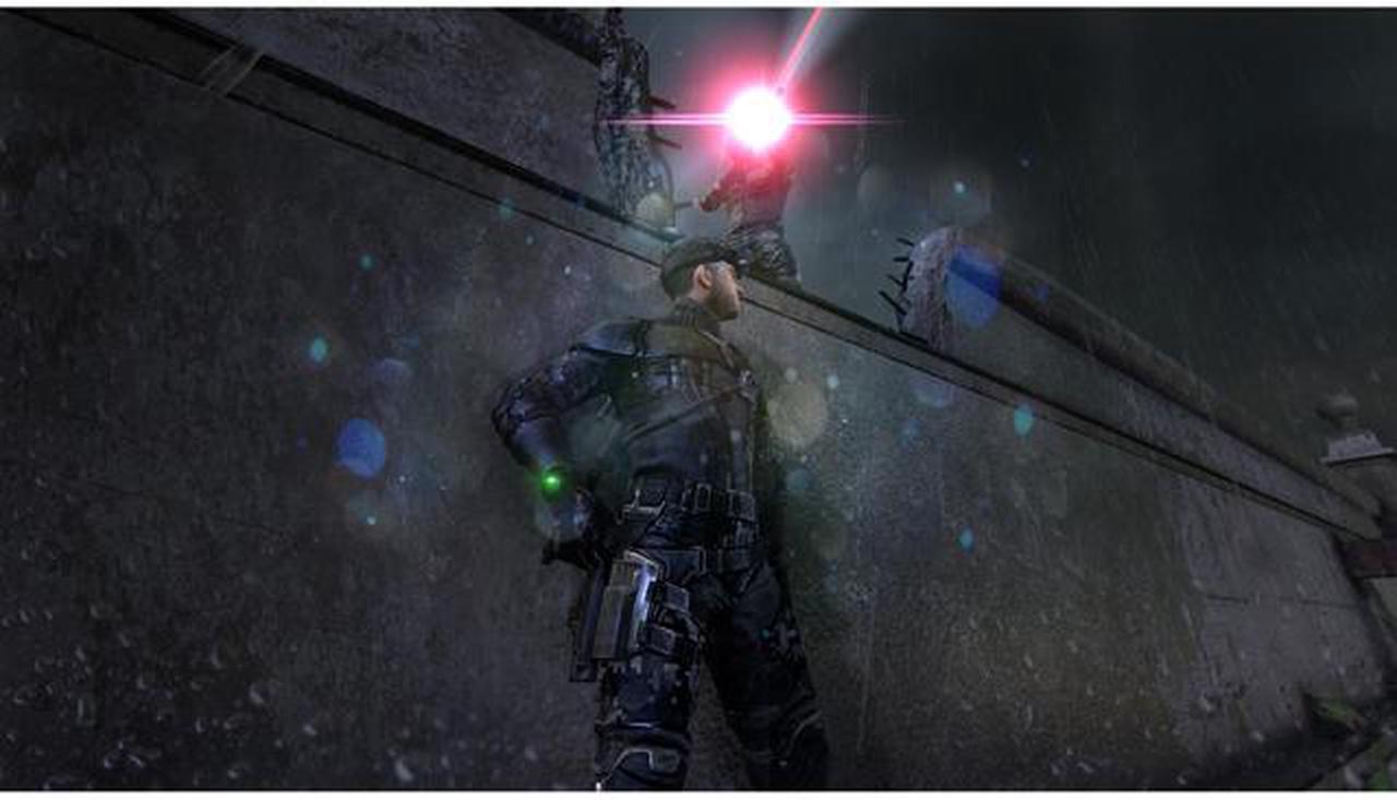 Alt view image 3 of 8 - Tom Clancy's Splinter Cell Blacklist Deluxe Edition (Channel) [Online Game Code]