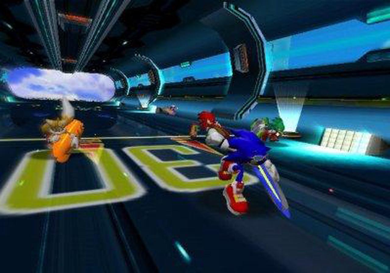 Alt view image 3 of 19 - Sonic Riders PC Game