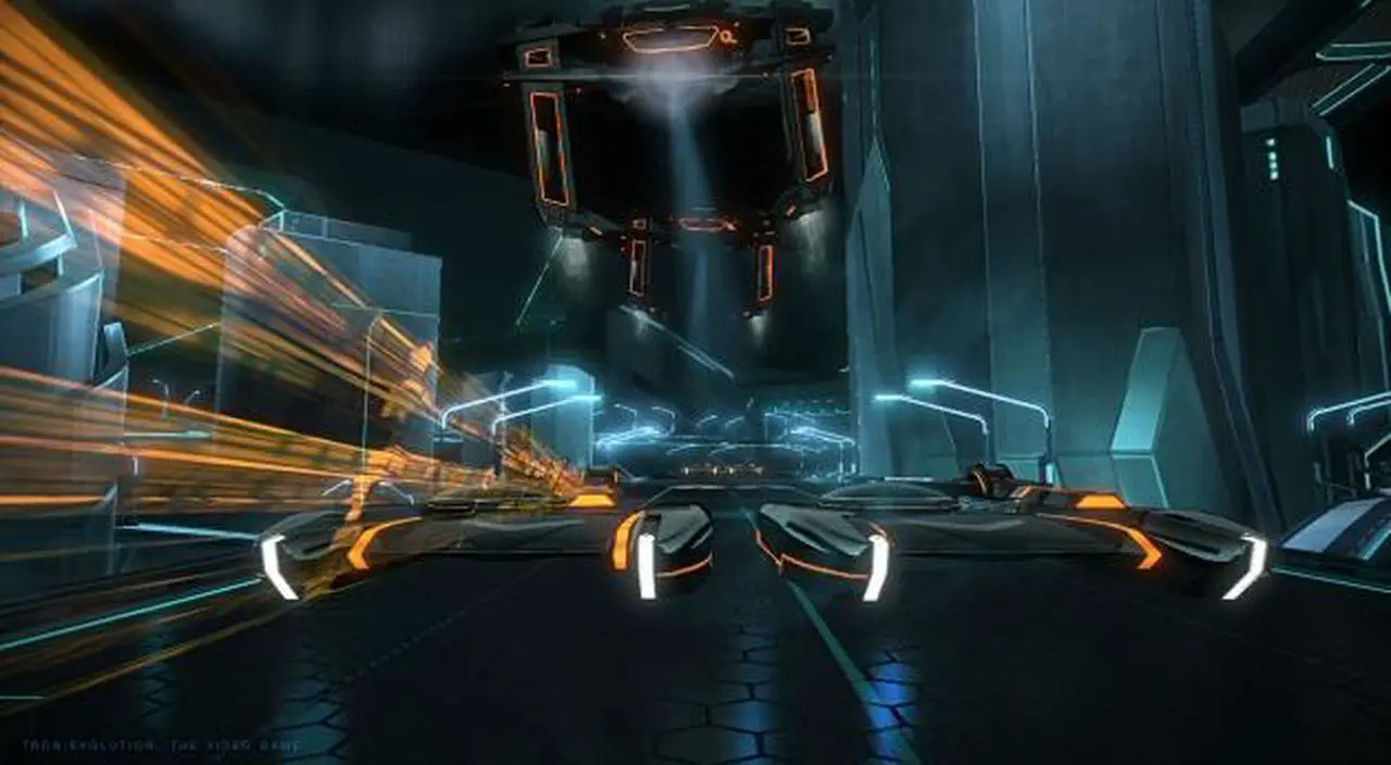 Alt view image 9 of 10 - Tron: Evolution PC Game
