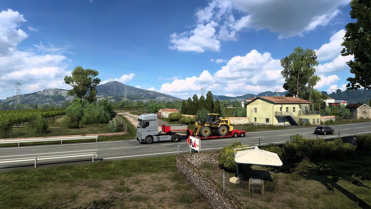 Alt view image 9 of 10 - Euro Truck Simulator 2 - Italia - PC [Steam Online Game Code]