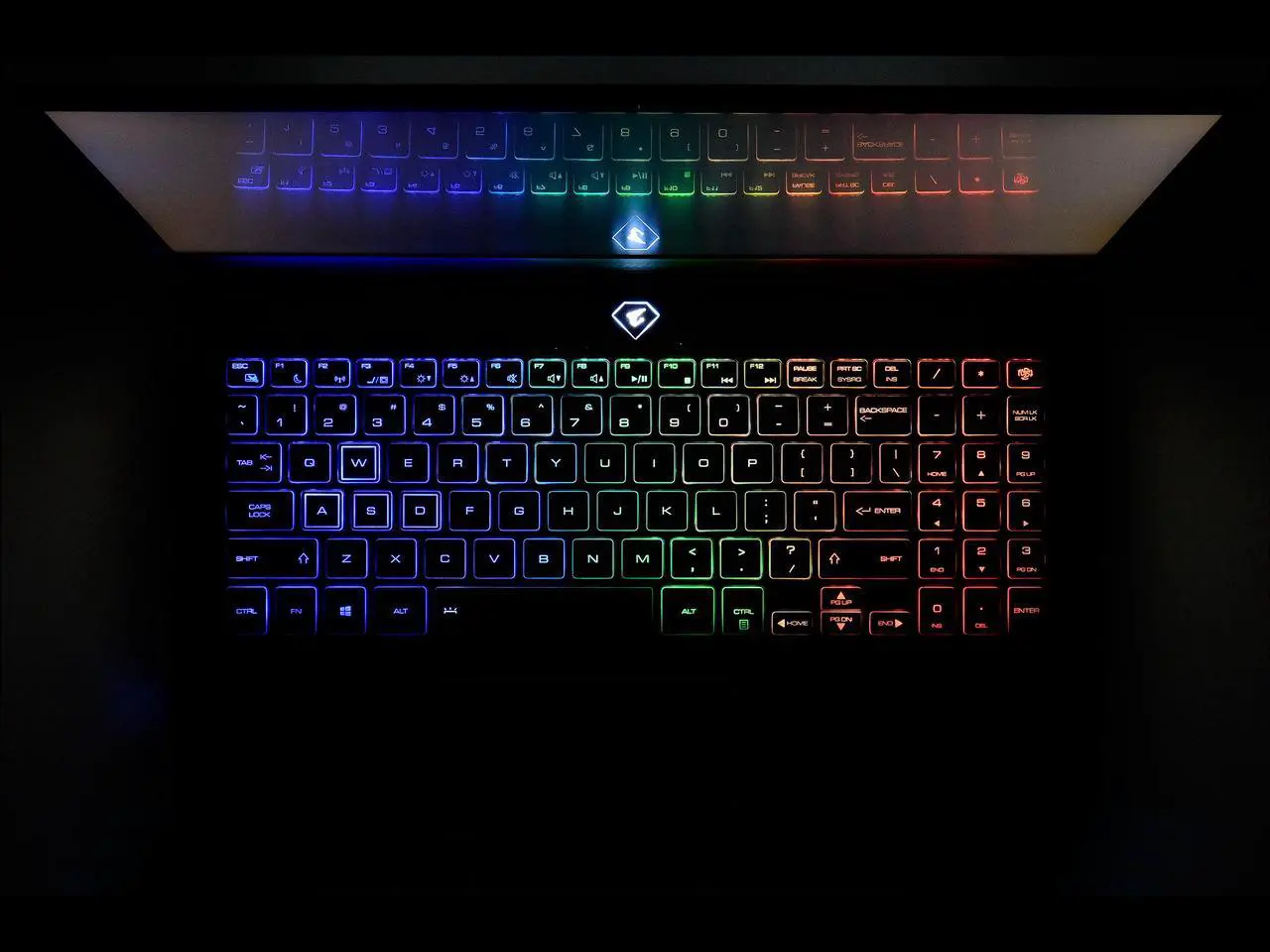 Alt view image 14 of 16 - AORUS 15-W9-RT4BD Core i7-8750H NVIDIA GeForce RTX 2060 16GB Memory 512GB Intel SSD 2TB HDD Win10 15.6" FHD LG IPS 144Hz Gaming Laptop