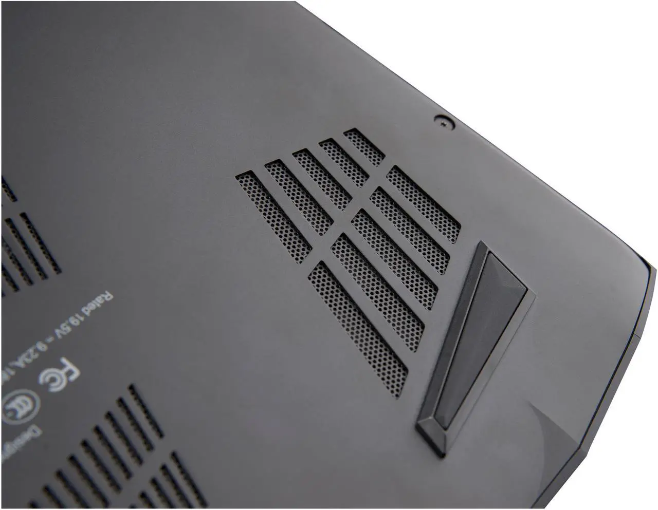 Alt view image 15 of 20 - Aorus - 13.9" GeForce GTX 1060 - Intel Core i7-6820HK - 16GB Memory - 1 TB SSD - Windows 10 Home 64-Bit - Gaming Laptop - (X3 Plus v6-PC3K5D )