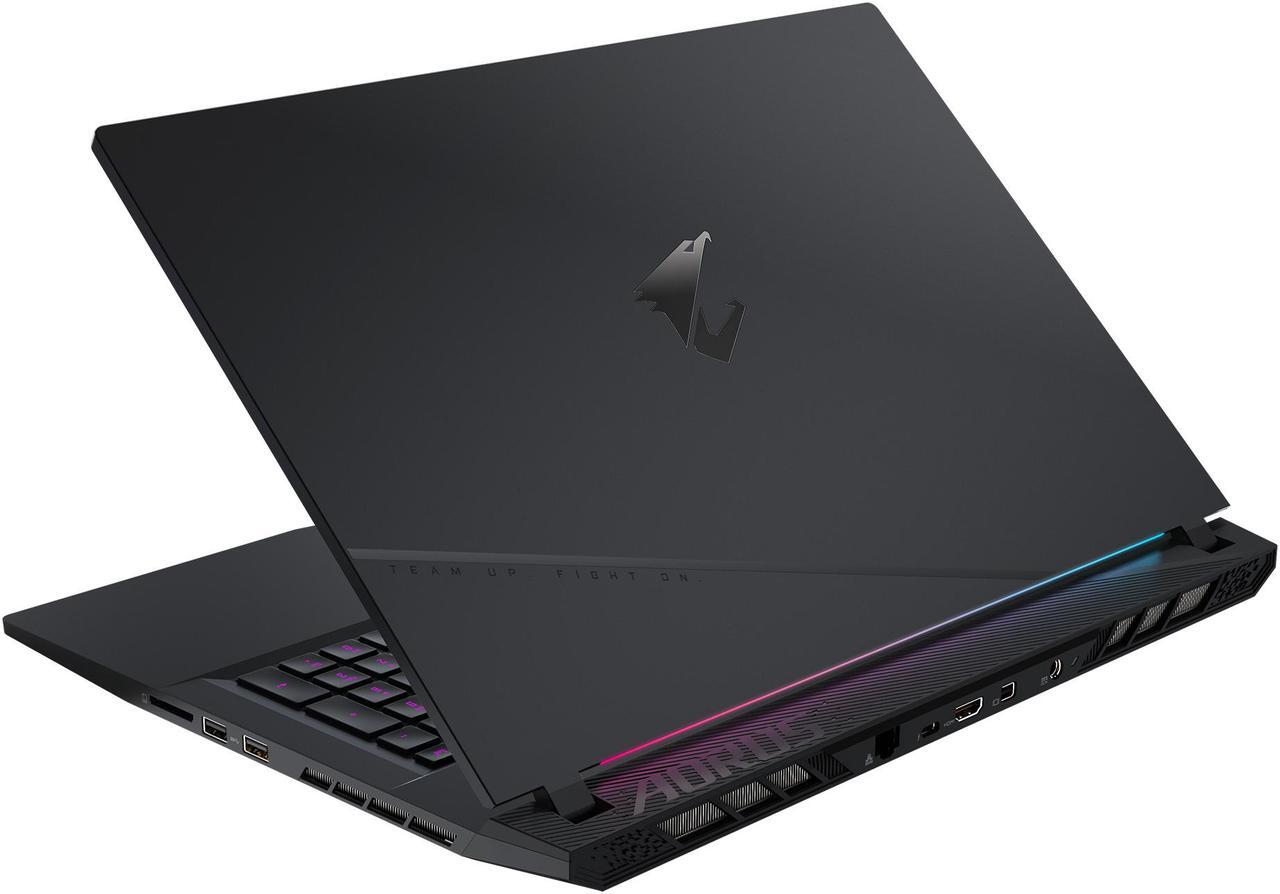 Alt view image 7 of 11 - Aorus - 17.3'' GeForce RTX 4070 Laptop GPU - Intel Core i7-13700H  - 16GB Memory - 1 TB Gen4 SSD - Windows 11 Home 64-bit - Gaming Laptop - 240 Hz (17 BSF-73US654SH )