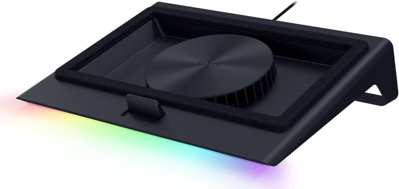 Main image of RAZER Laptop Cooling Pad, fits 14" to 18" laptops, Smart Cooling, Airtight Pressure Chamber