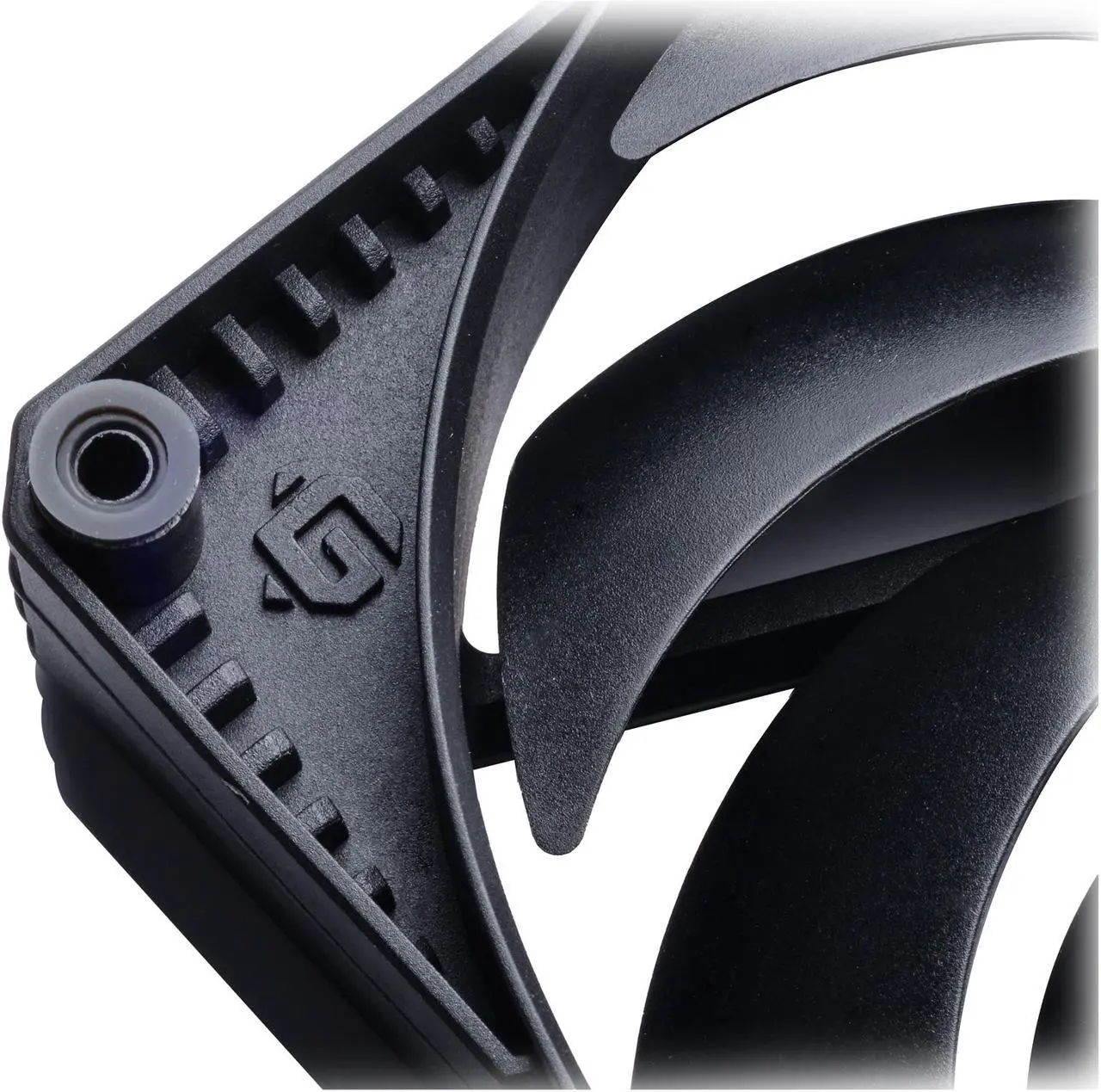 Alt view image 5 of 7 - MetallicGear Skiron MG-F120P_BBK Non-LED LED Case Fan