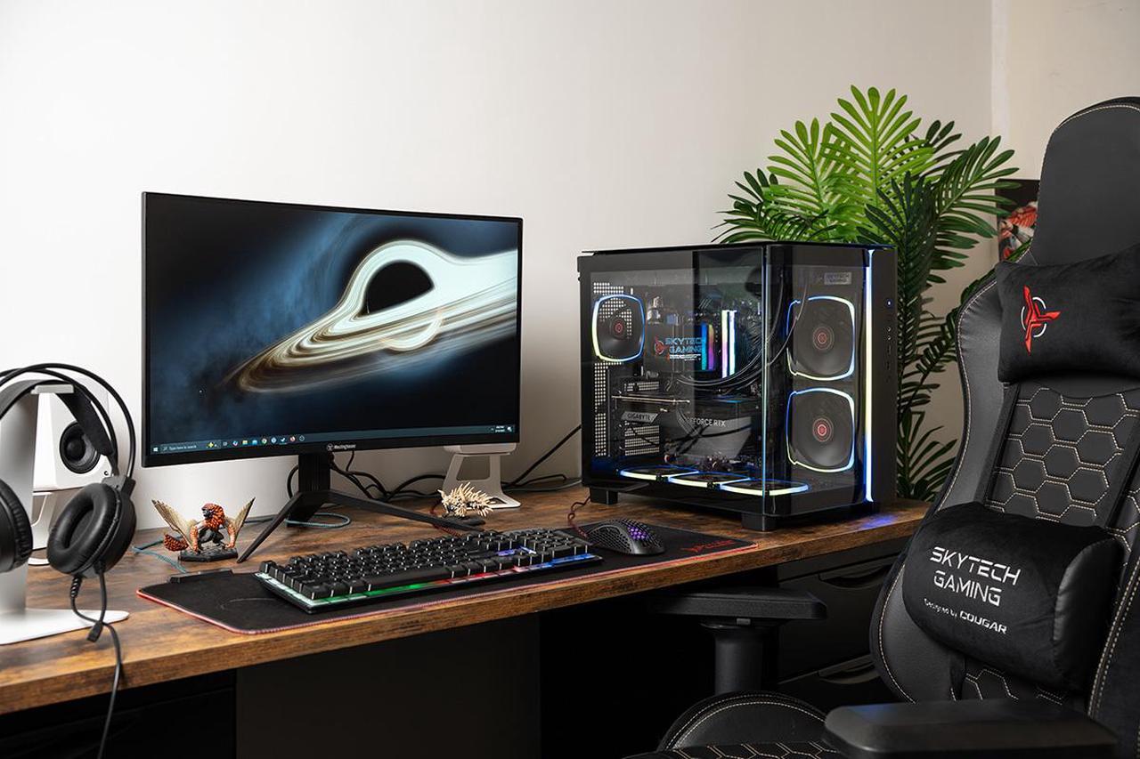 Alt view image 6 of 7 - Skytech X TRYX King 95 Gaming PC Desktop, Ryzen 7 9800X3D 4.7 GHz (5.2 GHz Turbo), NVIDIA RTX 5070 Ti 16GB, 2TB Gen4 NVMe SSD, 32GB DDR5 RAM 6000 RGB, TryX Panorama AIO,A850W GOLD ATX 3, Wi-Fi, Win 11
