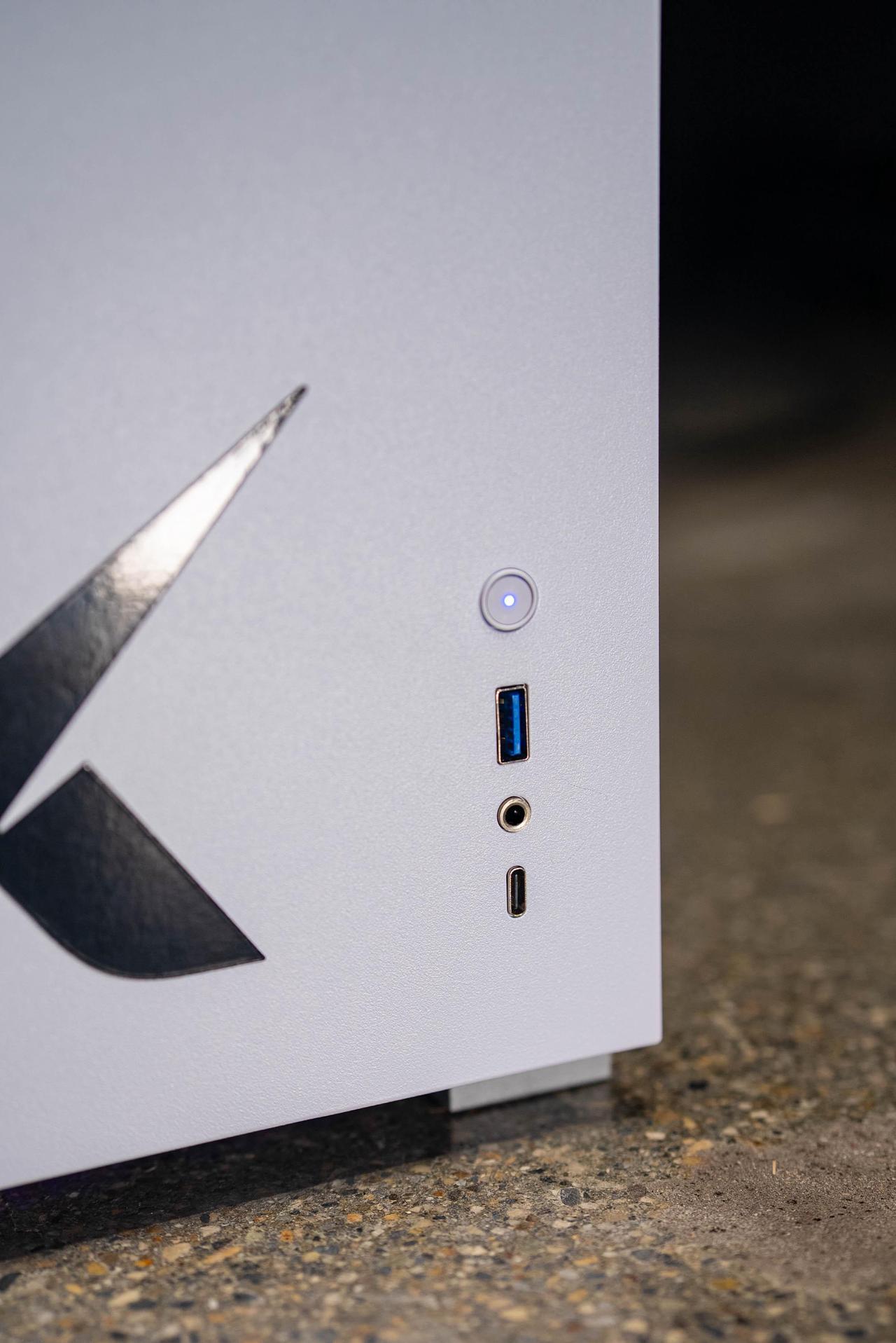 Alt view image 12 of 12 - Xidax X6 Gaming desktop-AMD RYZEN 7 9800X3D (up to 5.2GHz)|AMD Radeon RX 9070XT 16GB|32GB (2x16GB) DDR5 5600MHz|2TB M.2 NVMe|Genuine Windows 11 Home|Xen White Case with 8" LCD screen on front