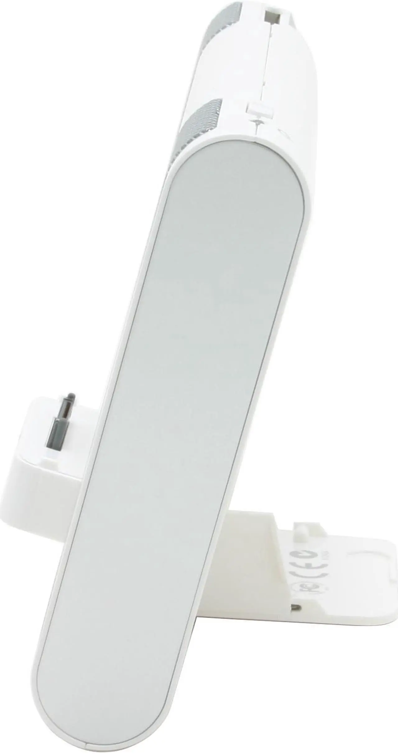 Alt view image 3 of 7 - ALTEC LANSING inMotion Portable Audio System Model iMmini
