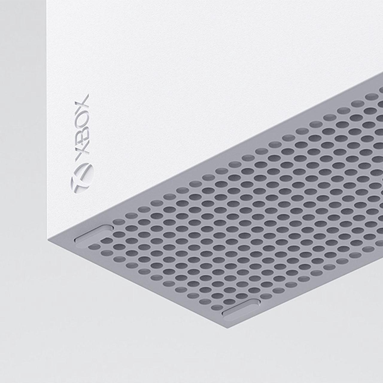 Alt view image 7 of 10 - Xbox Series S