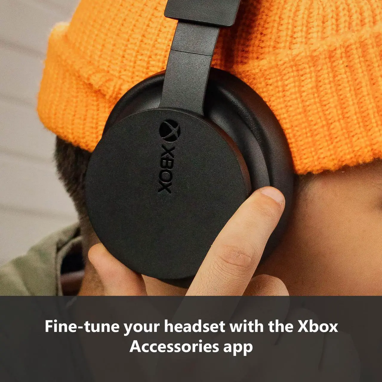 Alt view image 4 of 6 - Xbox Wireless Headset – Xbox Series X|S, Xbox One, and Windows Devices