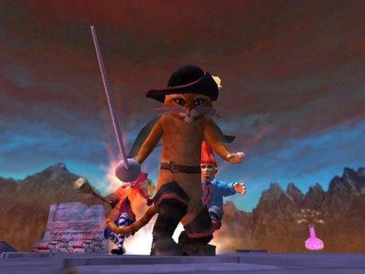Alt view image 7 of 18 - Shrek Superslam XBOX game Activision