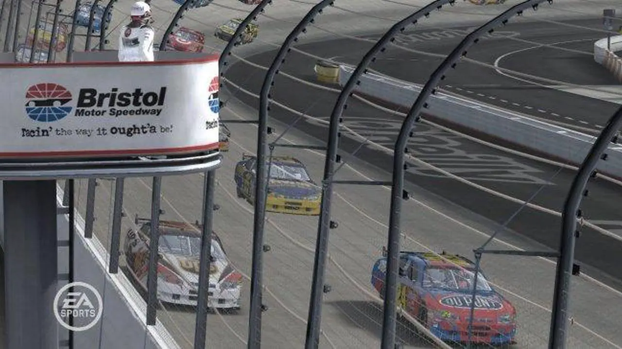 Alt view image 6 of 20 - NASCAR 09 Xbox 360 Game