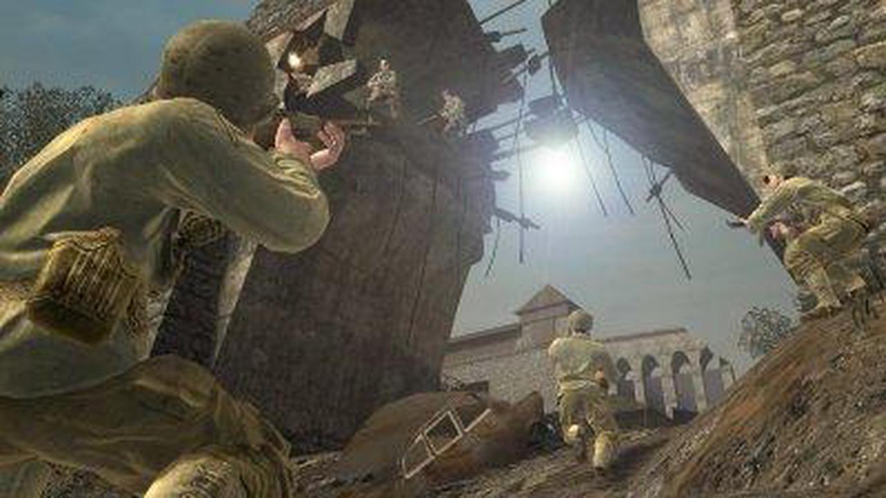 Alt view image 13 of 20 - Call Of Duty 3 Xbox 360 Game