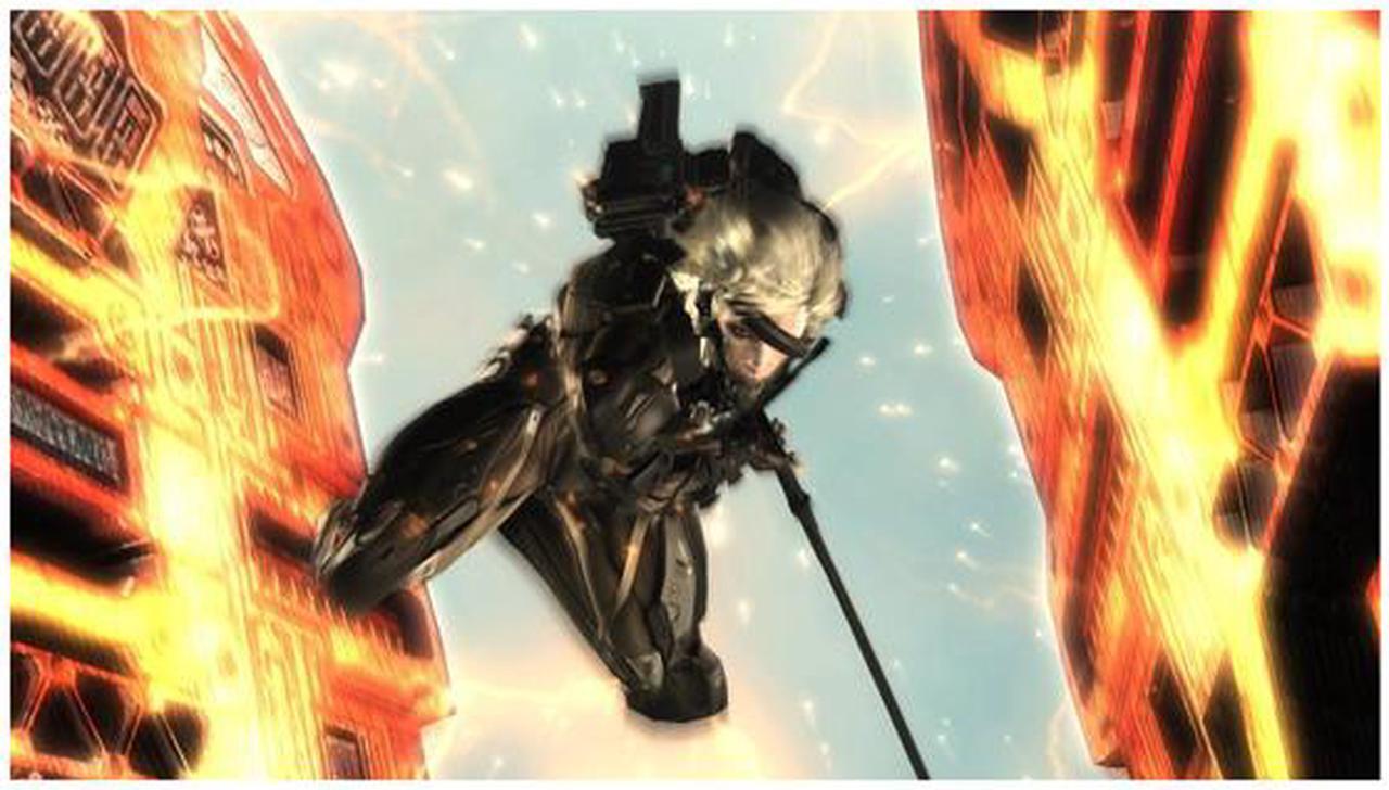 Alt view image 4 of 5 - Metal Gear Rising: Revengeance Xbox 360 Game