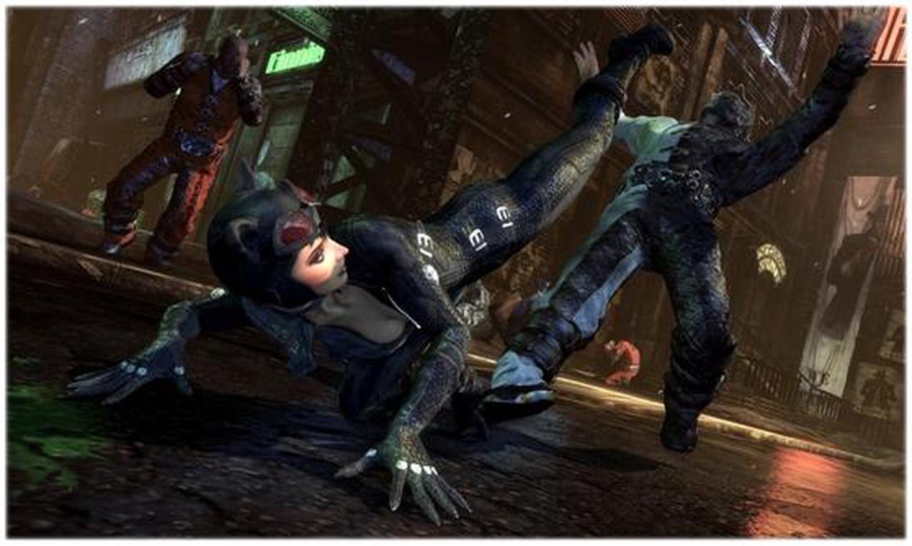 Alt view image 7 of 10 - Batman: Arkham City Xbox 360 Game