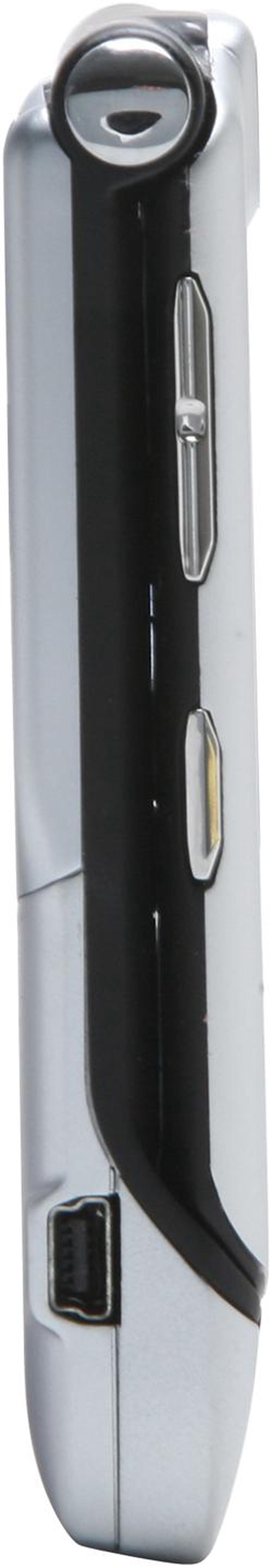 Alt view image 3 of 6 - MOTOROLA RAZR V3m Silver 3G Verizon Cell Phone without contract