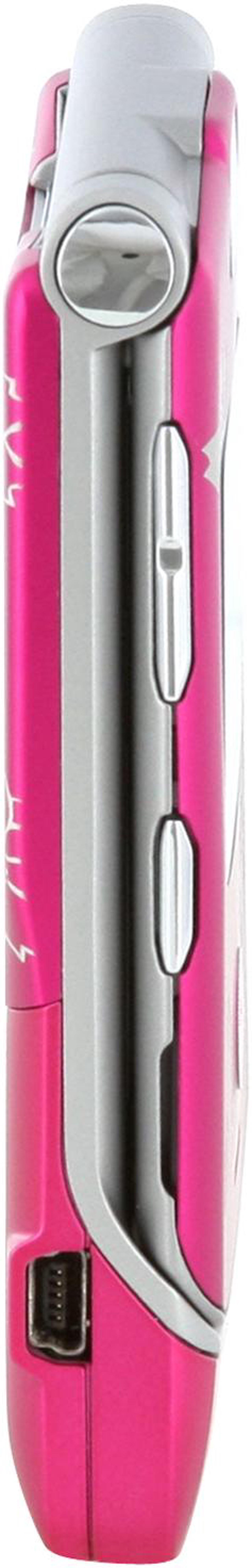 Alt view image 7 of 12 - Motorola RAZR unlocked GSM cell phone with stylish design (V3)