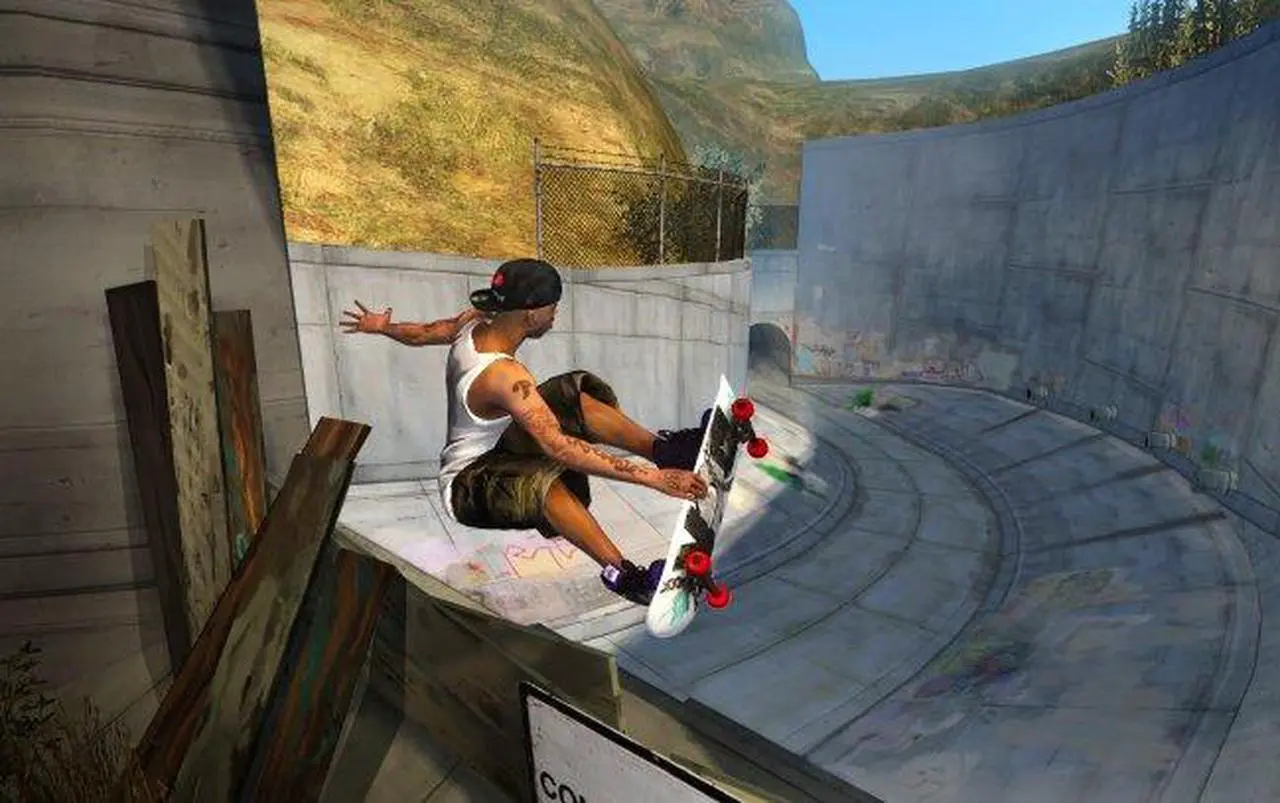 Alt view image 13 of 19 - Tony Hawk Ride w/Skateboard Wii Game