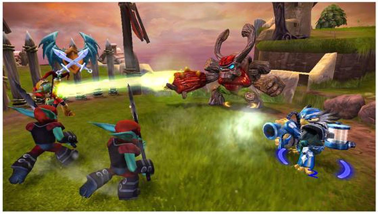 Alt view image 5 of 6 - Skylander Giants Starter Pack Wii U Games