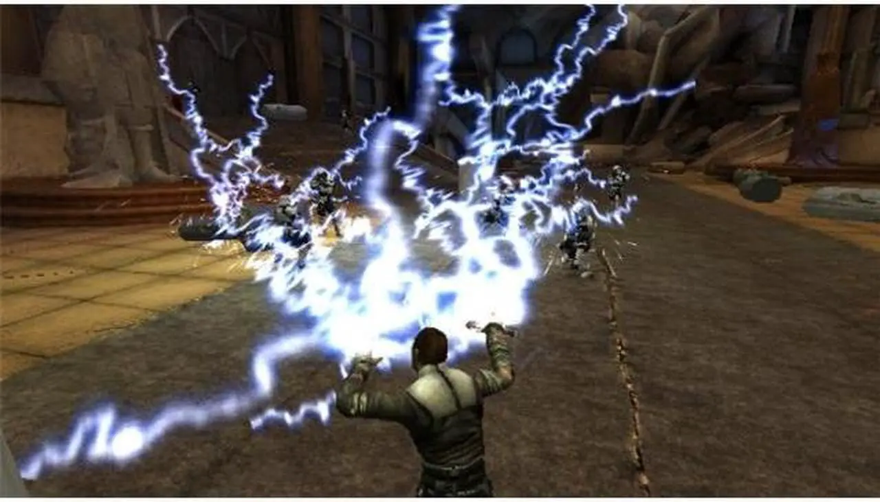 Alt view image 4 of 12 - Star Wars: The Force Unleashed for Nintendo Wii