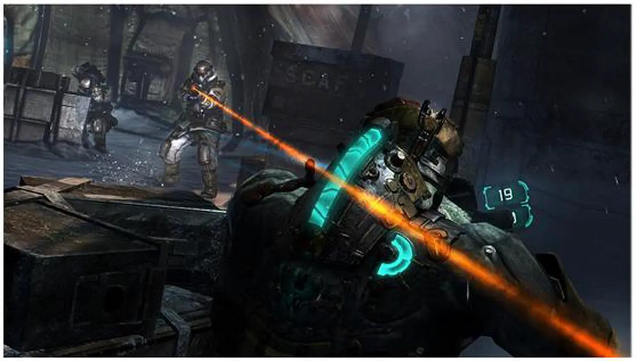 Alt view image 4 of 6 - Dead Space 3 PlayStation 3