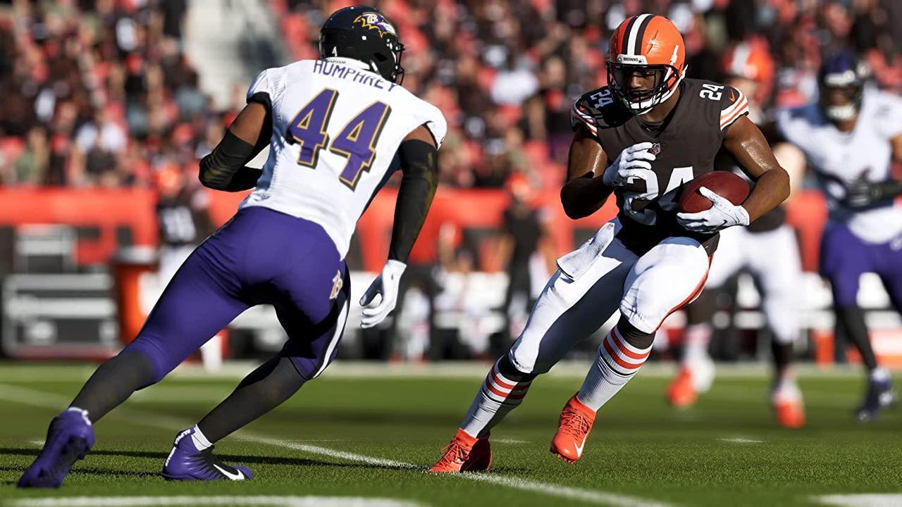 Alt view image 4 of 7 - Madden NFL 23 - PlayStation 5