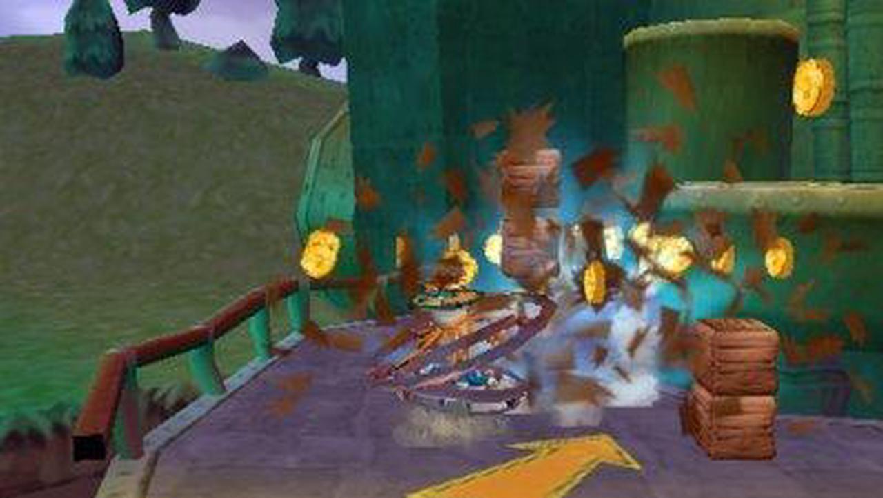 Alt view image 10 of 14 - Crash Tag Team Racing PSP Game SIERRA