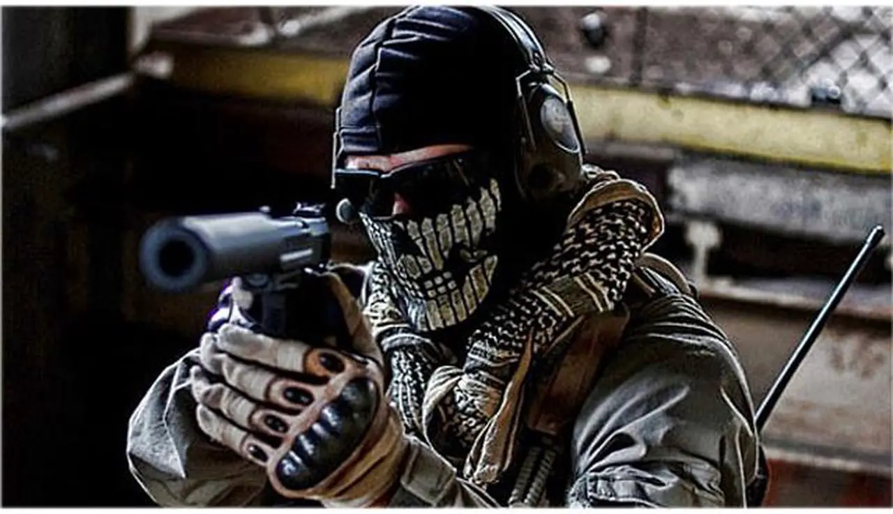 Alt view image 4 of 14 - Call of Duty: Ghosts PlayStation 4