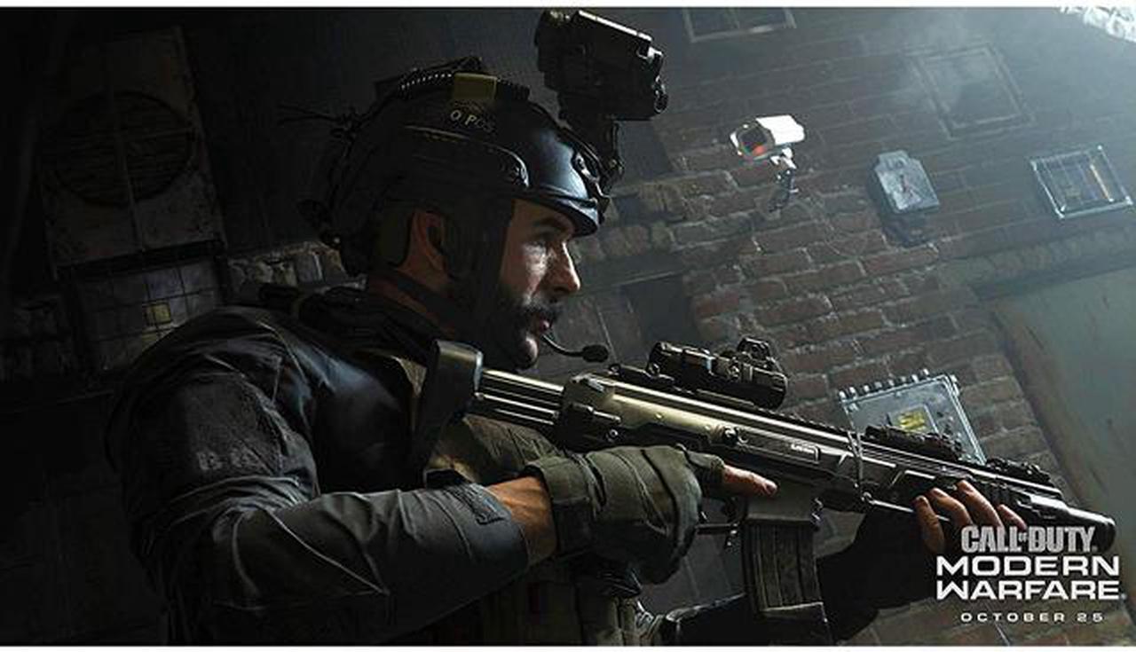 Alt view image 3 of 7 - Call of Duty: Modern Warfare - PlayStation 4