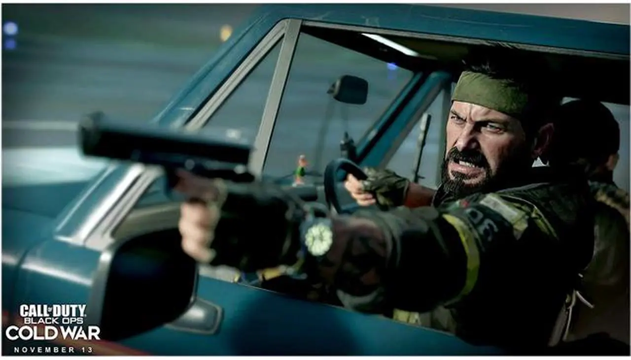 Alt view image 2 of 11 - Call Of Duty: Black Ops Cold War - PlayStation 4