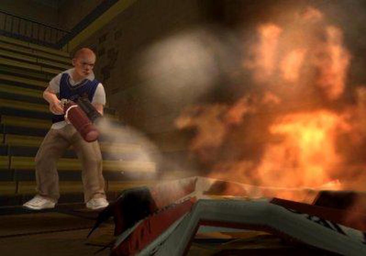 Alt view image 6 of 20 - BULLY Game