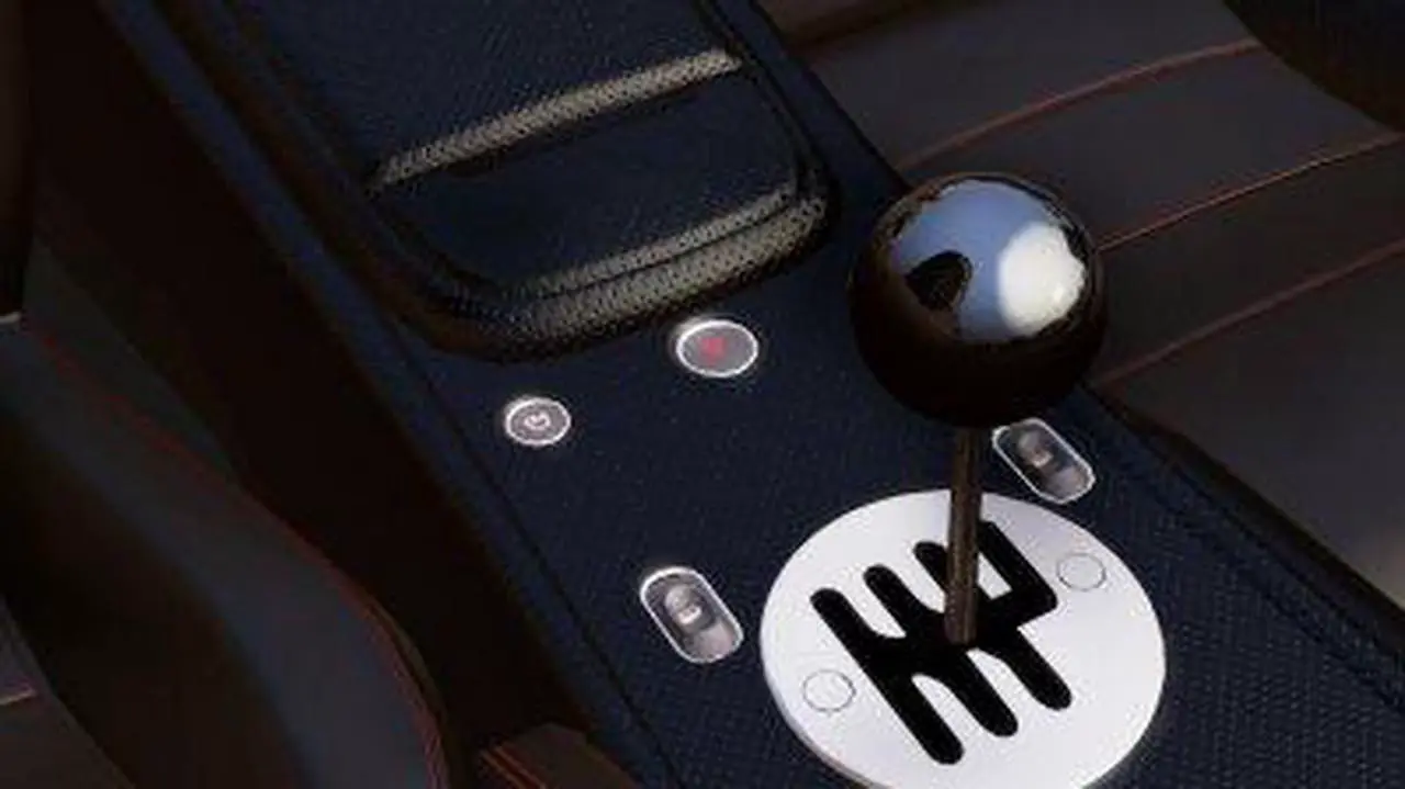Alt view image 14 of 20 - Midnight Club: Los Angeles Playstation3 Game