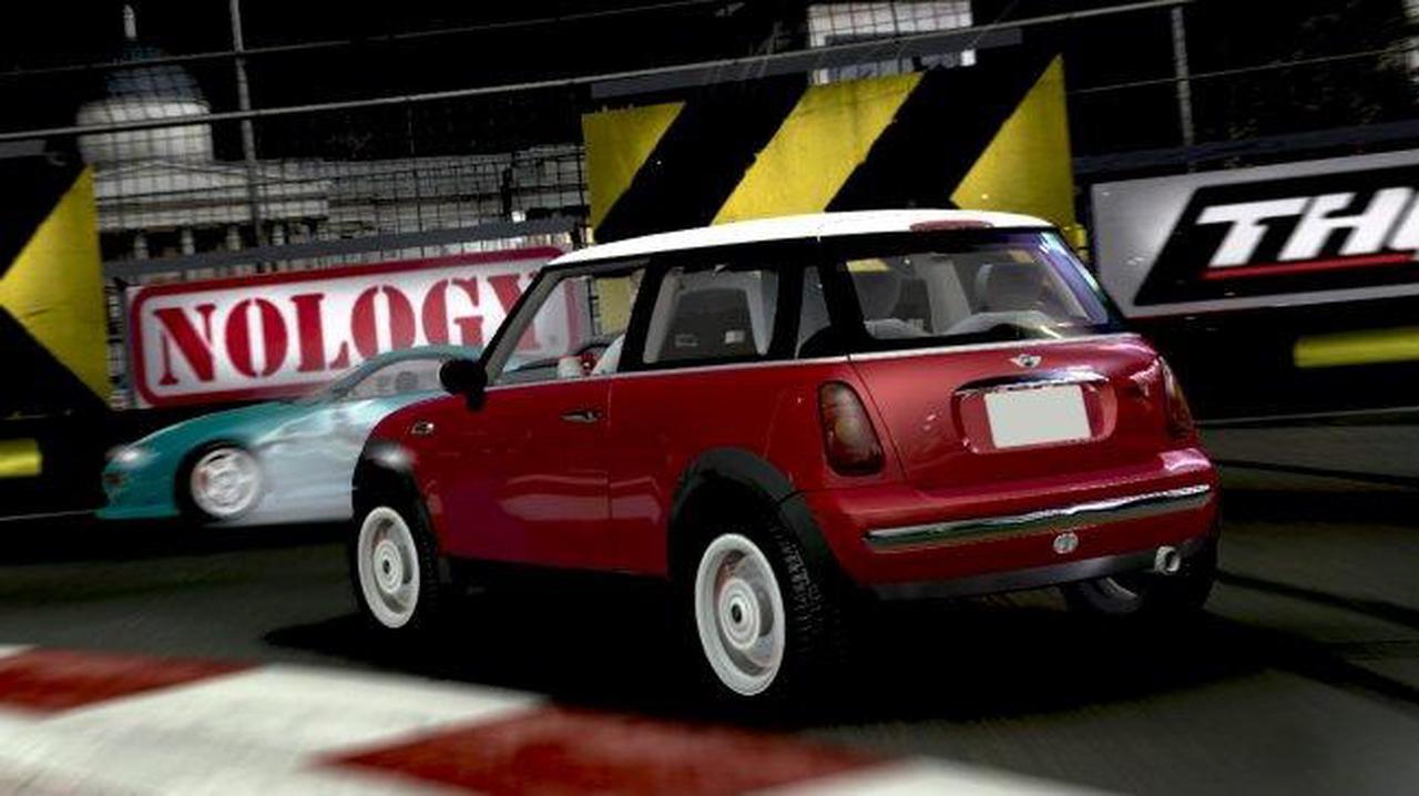 Alt view image 14 of 16 - Juiced 2: Hot Import Nights PSP Game THQ