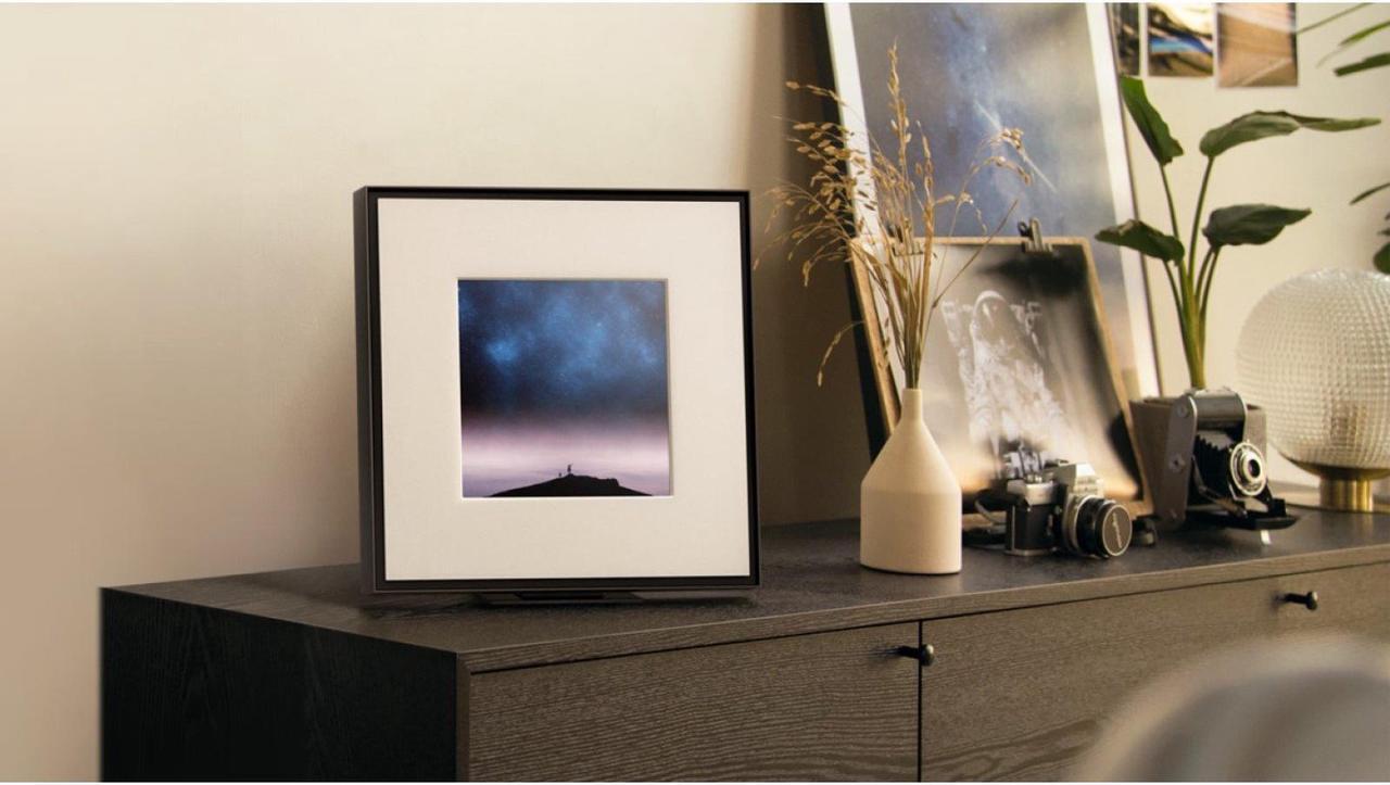 Alt view image 10 of 10 - Samsung Innovative photo frame music speaker w/Q-Symphony (HW-LS60D/ZA)