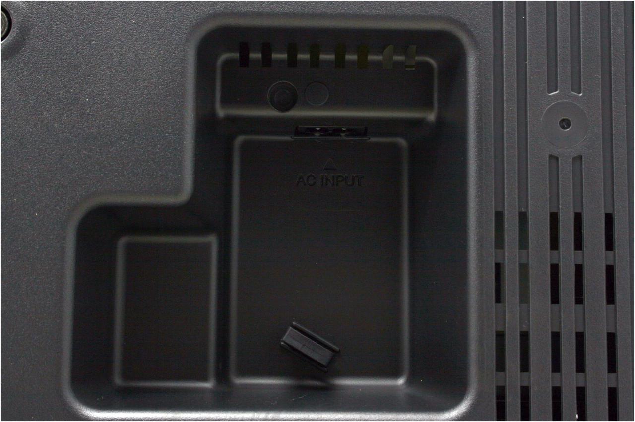 Alt view image 8 of 15 - Sharp AQUOS 32" 1080p LCD HDTV w/Vyper Drive Game Mode LC-32GP1U