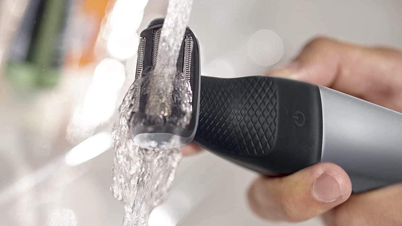 Alt view image 6 of 14 - Philips Norelco Bodygroom Series 5000 Showerproof Body Trimmer for Men with Back Attachment, BG5025/40