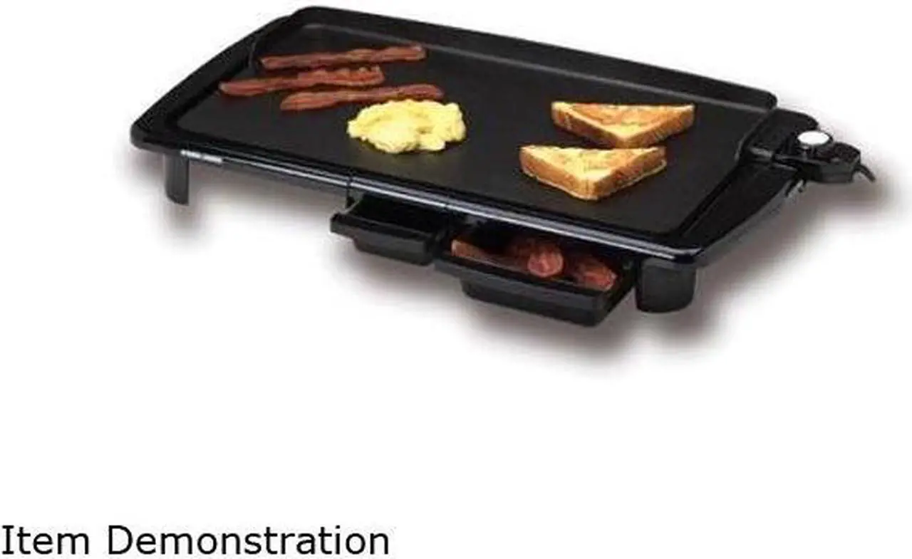 Main image of Black & Decker GR100 Black Family-Size Electric Griddle