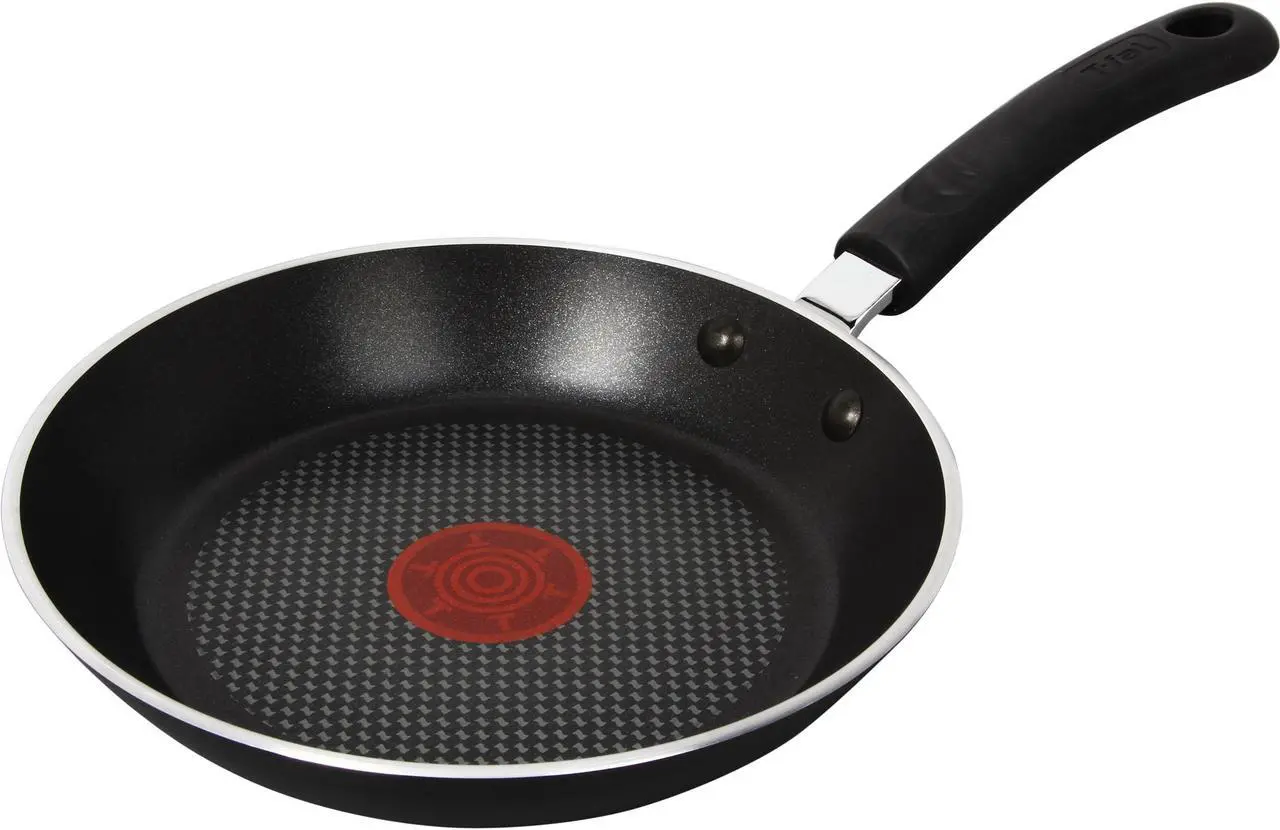Main image of T-fal E9380284 Professional Total Oven Safe Thermo-Spot Heat Indicator 8-Inch Fry Pan / Saute Pan Cookware