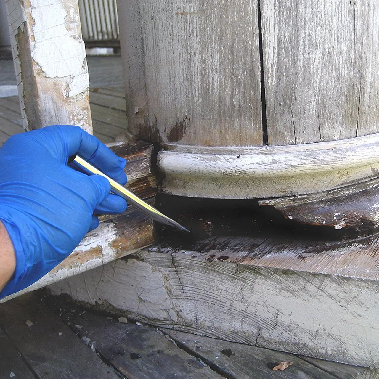 Alt view image 3 of 5 - Abatron LW2GKR LiquidWood Epoxy Wood Hardener Compound, 2 Gallon Kit, Part A & B