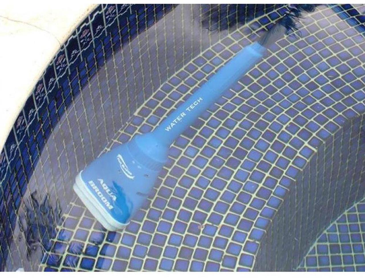 Alt view image 17 of 20 - Watertech Aqua Broom Ultra Pool and Spa Battery Powered Spa Cleaner