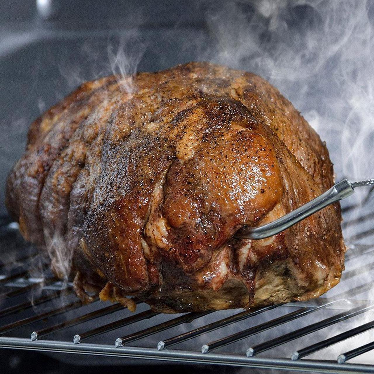 Alt view image 14 of 18 - Char-Broil Deluxe Digital Electric Smoker, 1000 Square Inch