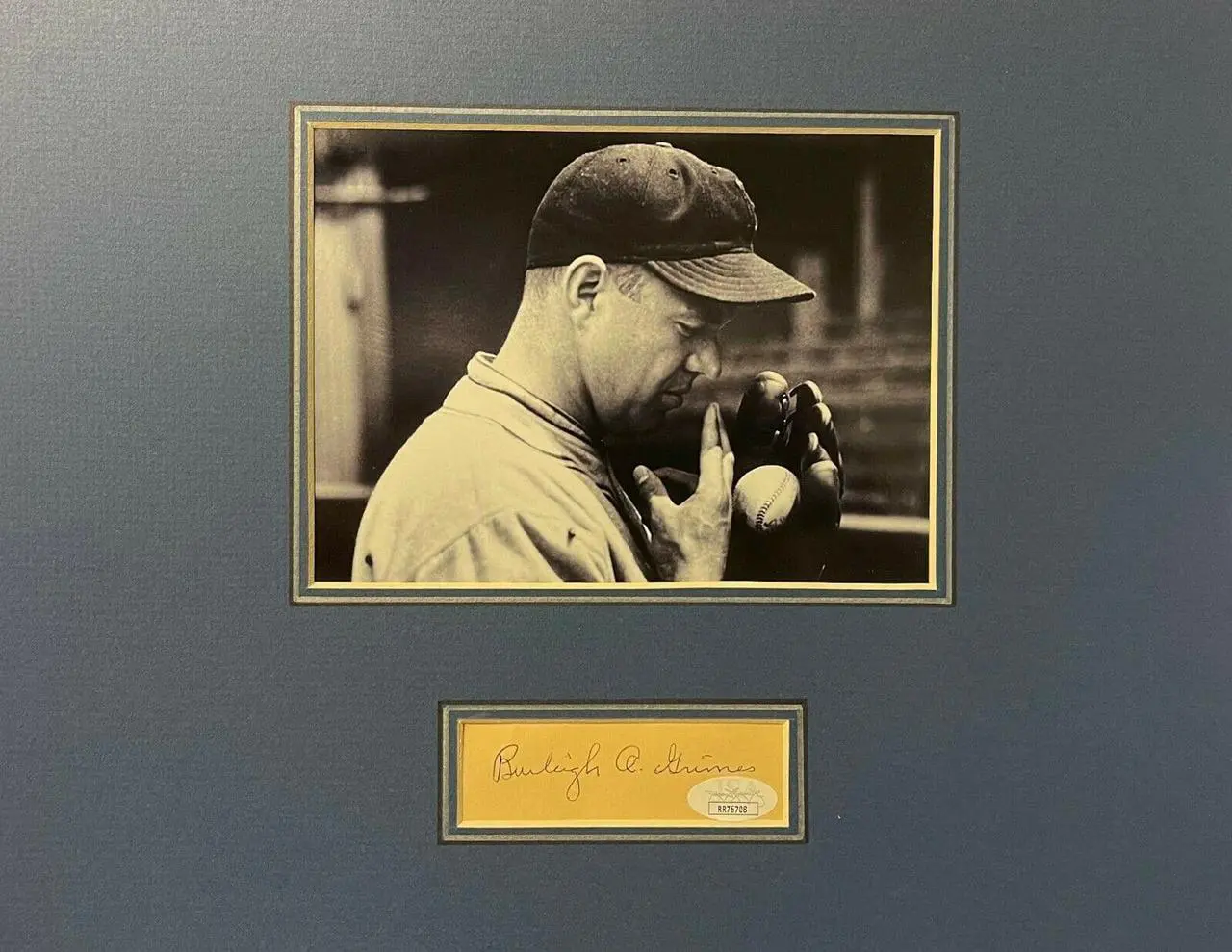Main image of Burleigh Grimes signed 3x5 Cut Sig- JSA #RR76708- w/ B&W 5x7 Photo Matted 11x14