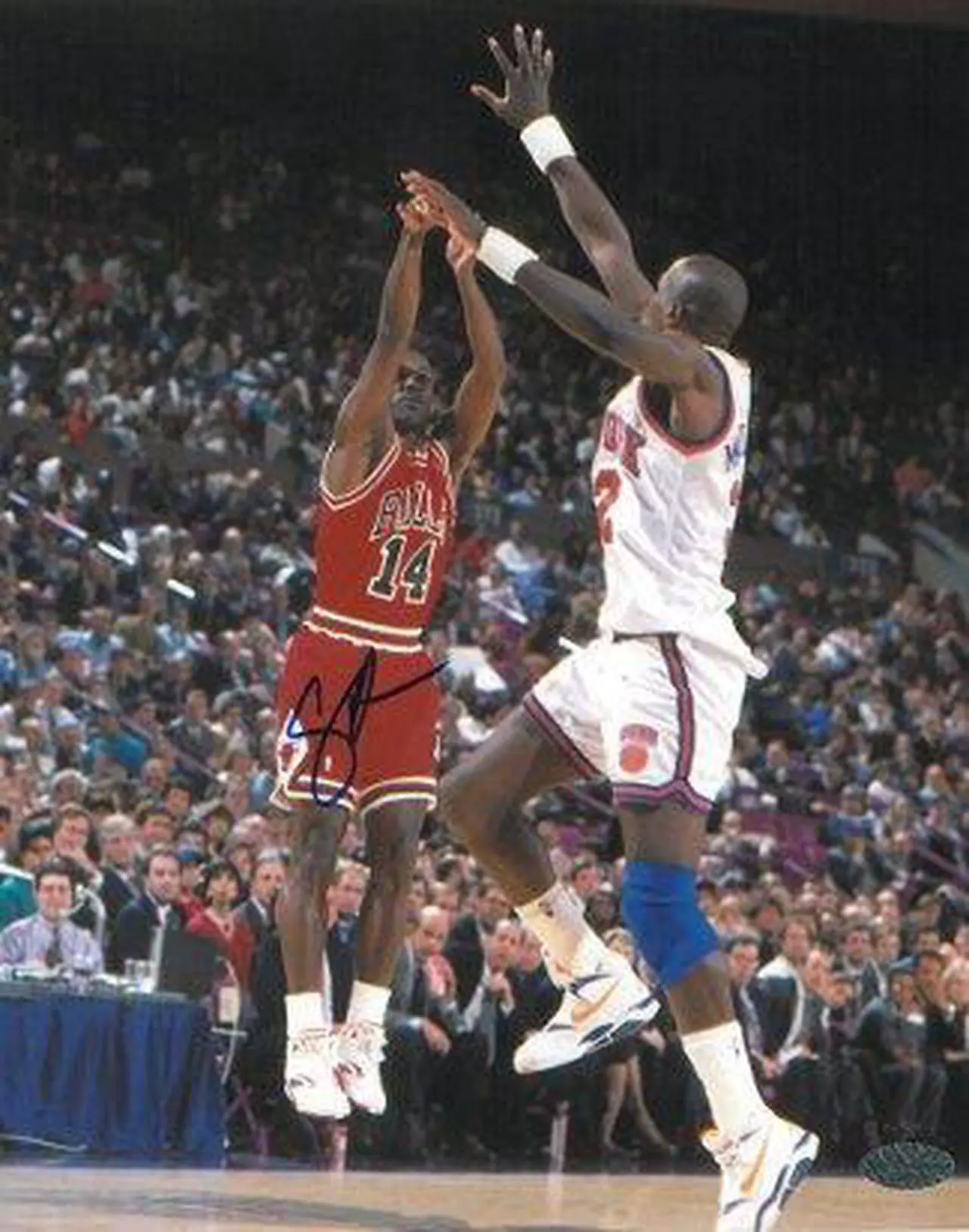 Main image of Craig Hodges signed Chicago Bulls 8x10 Photo vs New York Knicks (3X 3 Point Shooting Contest Winner)