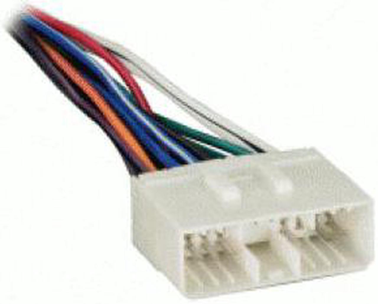 Main image of METRA 70-8405 GM SUZUKI DAEWOO 1999 - UP WIRING HARNESS WITH 18 PIN PLUG NEW