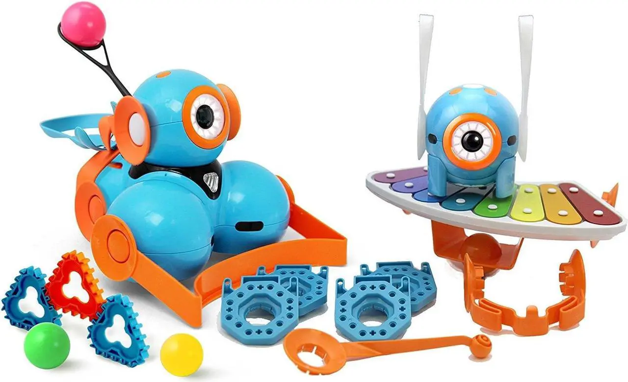 Alt view image 4 of 6 - Wonder Workshop Dash & Dot Robot Wonder Pack Coding Robot for Kids