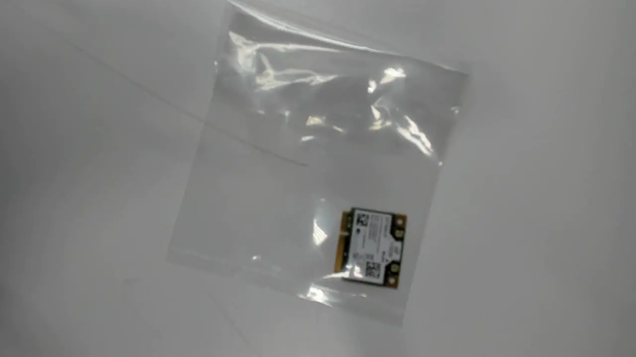 Alt view image 4 of 5 - Genuine Dell Inspiron 17R-5737 Series Wireless Bluetooth Card - Y74H6