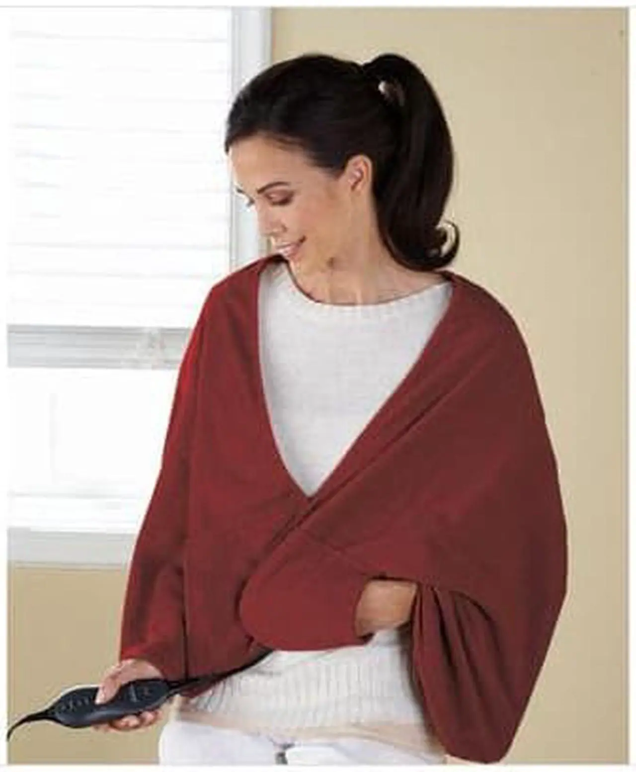 Main image of Sunbeam Fleece Chill-Away Heated Wrap Garnet TCFQR31000