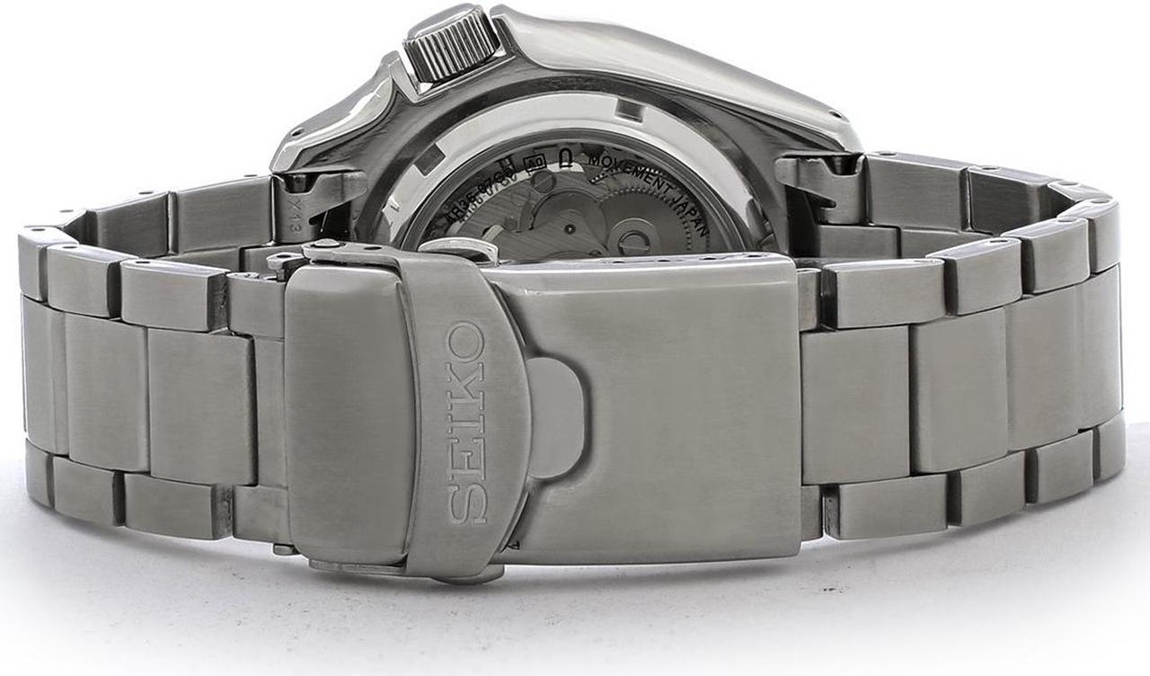 Alt view image 6 of 8 - Seiko SRPD63 5 Sports 24-Jewel Automatic Watch - Green