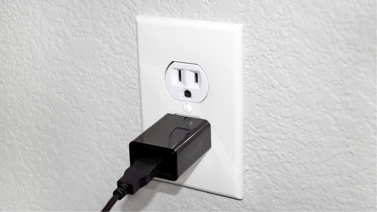 Alt view image 3 of 3 - Fast Charger for Quick Battery Charge - USB 2mAh for Cell Gadgets with EN Outlet